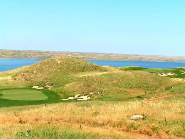 Sutton Bay,  Graham Marsh, Mark Amundson, Golf in South Dakota