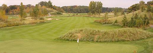 There are numerous ways to play the second at Lost Dunes