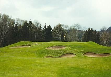 The tricky pitch to the fourth at Cape Breton Highlands.